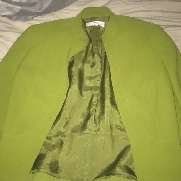 Green blazer - Picture 2 of 3